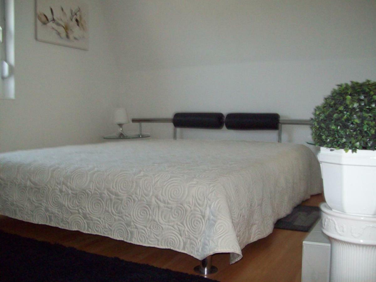 Ferienhaus Am Plattensee Balatonmariafurdo Ngoại thất bức ảnh