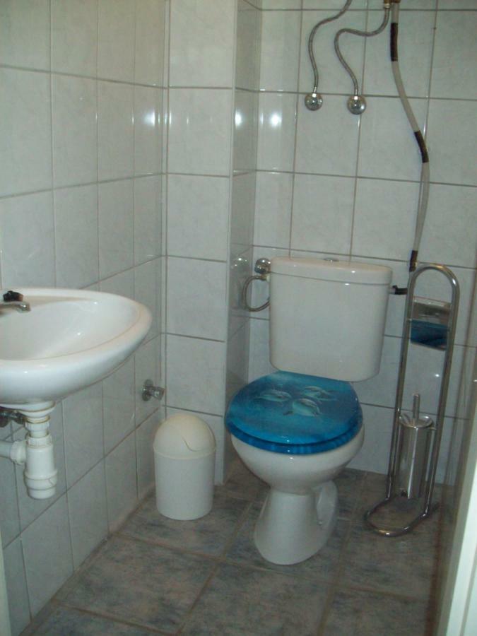 Ferienhaus Am Plattensee Balatonmariafurdo Ngoại thất bức ảnh