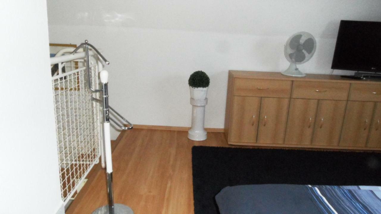 Ferienhaus Am Plattensee Balatonmariafurdo Ngoại thất bức ảnh