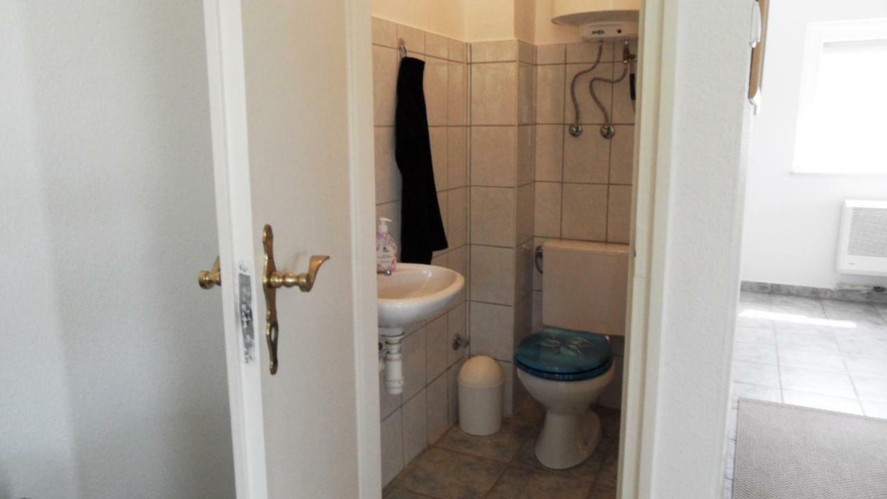 Ferienhaus Am Plattensee Balatonmariafurdo Ngoại thất bức ảnh